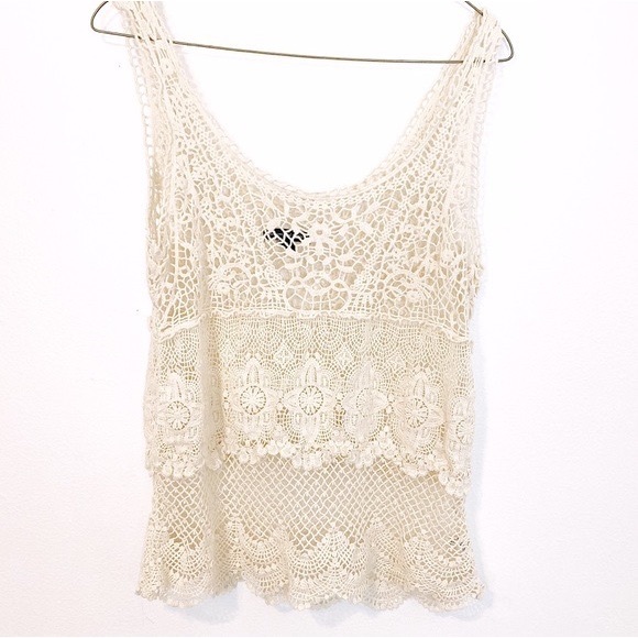 American Eagle Boho Crochet Lace Tank Top - Picture 3 of 3